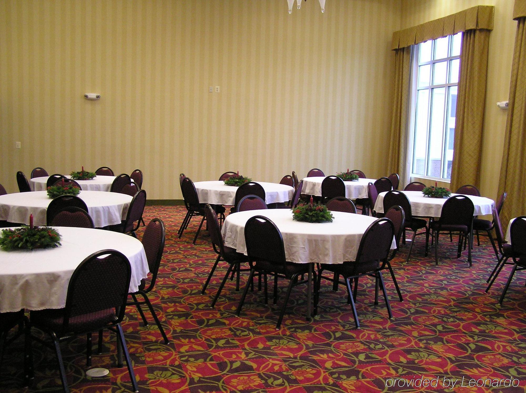 Holiday Inn Express Woodstock-Shenandoah Valley By Ihg Facilități foto